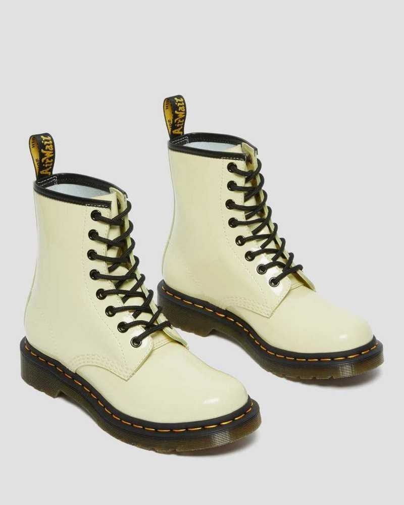 Dr Martens 1460 Patent Leather Lace Up Boots Cream | 71FTCDIRL