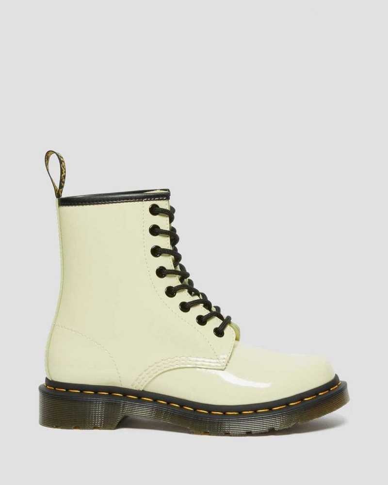 Dr Martens 1460 Patent Leather Lace Up Boots Cream | 71FTCDIRL