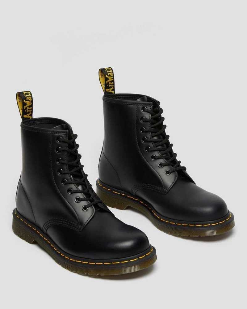 Dr Martens 1460 Smooth Leather Lace Up Boots Black | 82RWEFODP