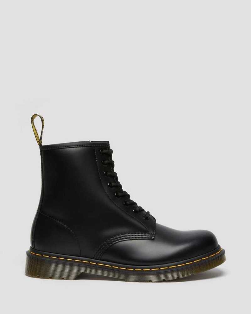 Dr Martens 1460 Smooth Leather Lace Up Boots Black | 82RWEFODP