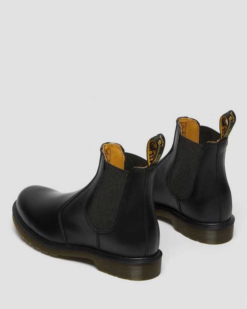 Dr Martens 2976 Smooth Leather Chelsea Boots Black | 69UZCYMPI