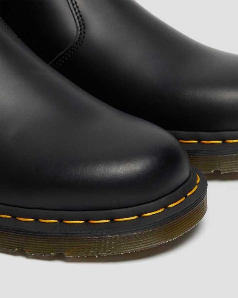 Dr Martens 2976 Yellow Stitch Smooth Leather Chelsea Boots Black | 17HKSFYAT