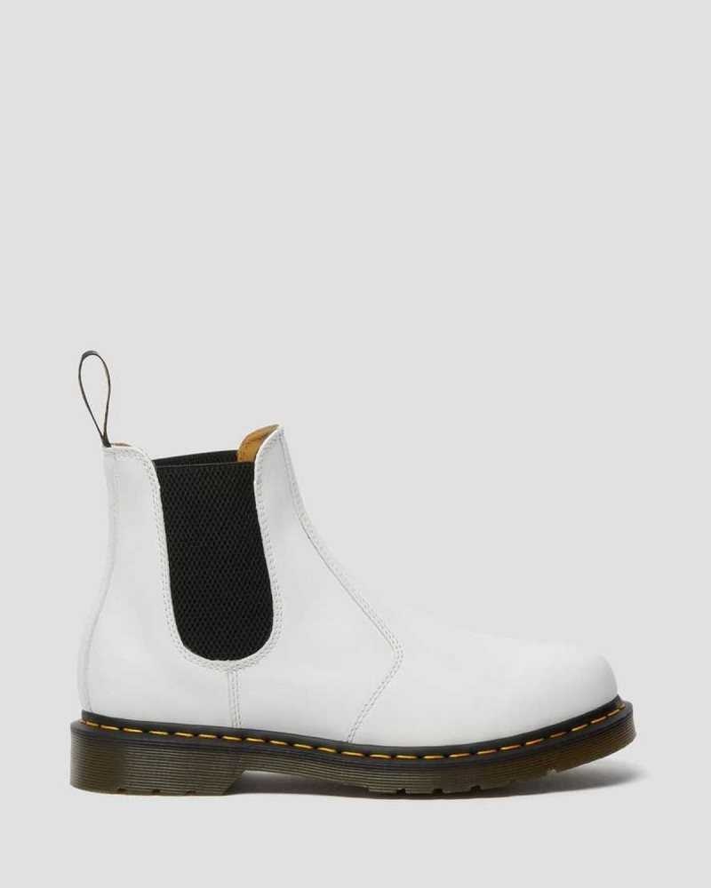 Dr Martens 2976 Yellow Stitch Smooth Leather Chelsea Boots White | 90UMKCNZA