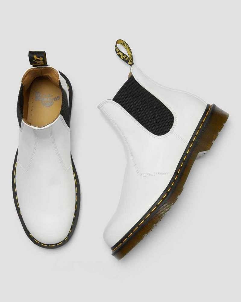 Dr Martens 2976 Yellow Stitch Smooth Leather Chelsea Boots White | 90UMKCNZA