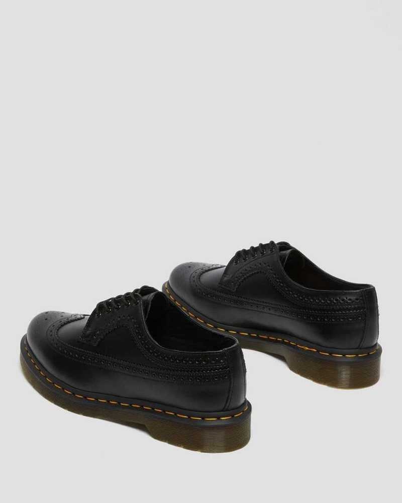 Dr Martens 3989 Yellow Stitch Smooth Leather Brogue Shoes Black | 26NBMVQWS